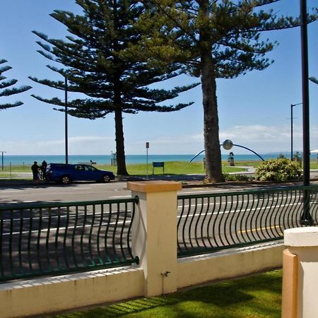 Beachfront Motel Napier Buitenkant foto