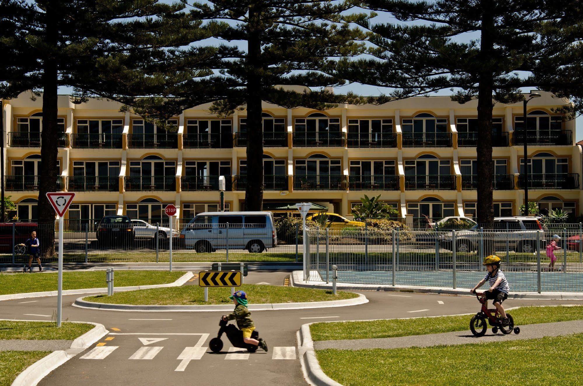 Beachfront Motel Napier Buitenkant foto